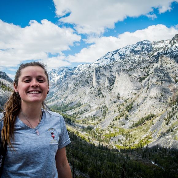 Meet your Posher, Alexis - Picture 1 of 1